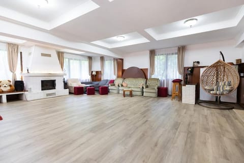 Banquet/Function facilities, Seating area, fireplace