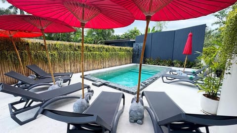 Balcony/Terrace, Swimming pool