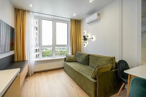 TV and multimedia, Living room, heating, air conditioner
