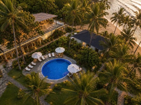 Property building, Swimming pool