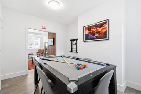 Billiard, Game Room, Table tennis, Evening entertainment