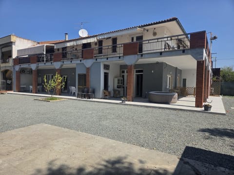 Property building, Day