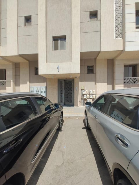 Property building, Parking