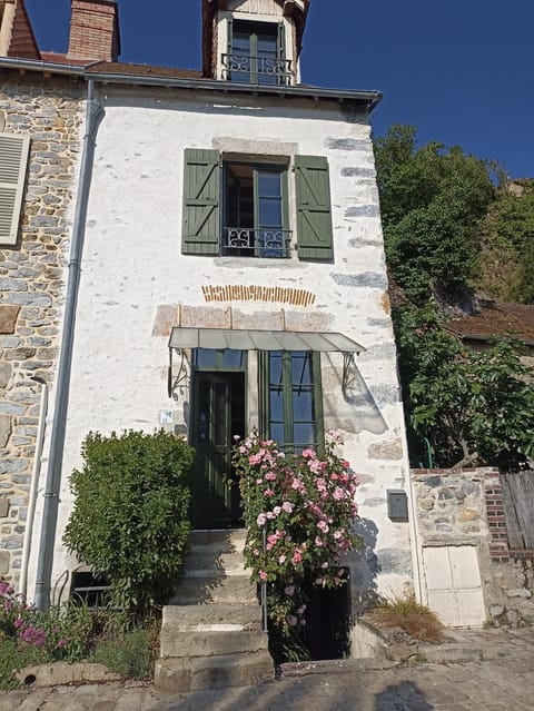 Gîte Le Bourgneuf House in Normandy