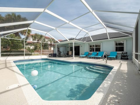 Patio, BBQ facilities, Swimming pool