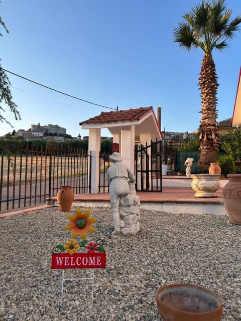 Day, Garden, Garden view, Landmark view, Landmark view
