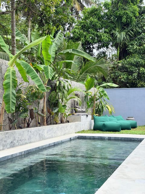 Balcony/Terrace, Swimming pool