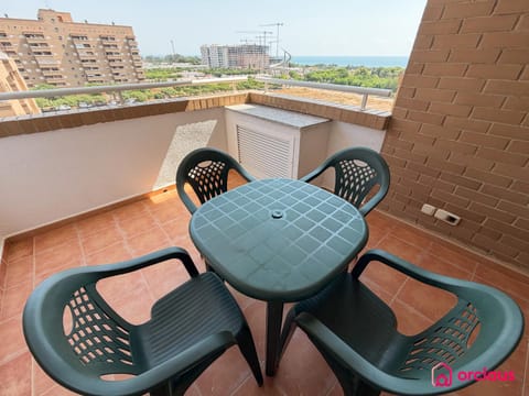 View (from property/room), Balcony/Terrace, Dining area