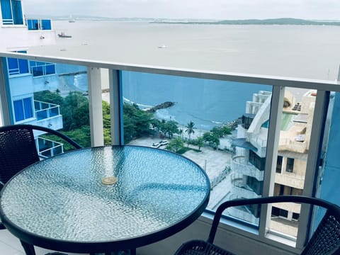 Natural landscape, Balcony/Terrace, Sea view