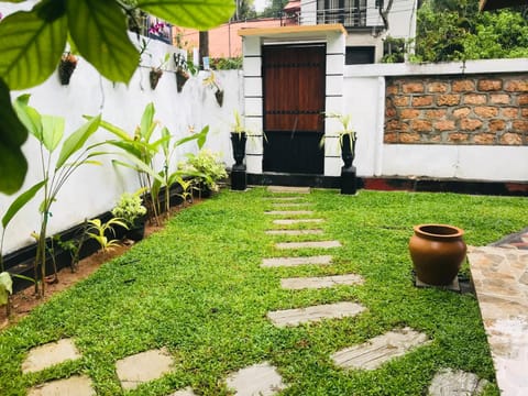 Garden, Garden view