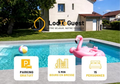 Property building, Pool view