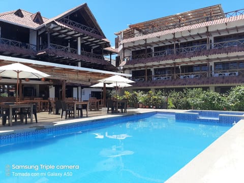 Property building, Swimming pool