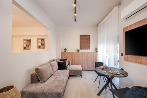 TV and multimedia, Living room, Seating area