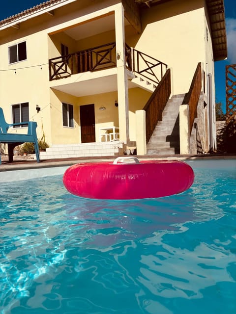 Property building, Day, Garden, Pool view, Swimming pool
