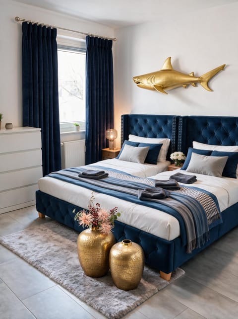 Photo of the whole room, Bedroom