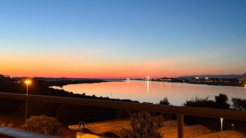 Nearby landmark, Day, Natural landscape, Balcony/Terrace, River view, Sunset