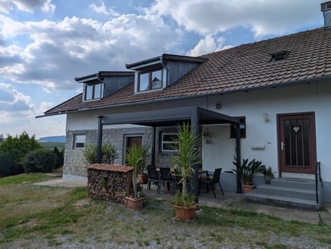 Garden, Balcony/Terrace