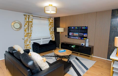 TV and multimedia, Living room, Seating area