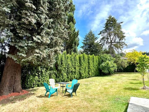 Spring, Day, Natural landscape, Garden, Garden view, sunbed