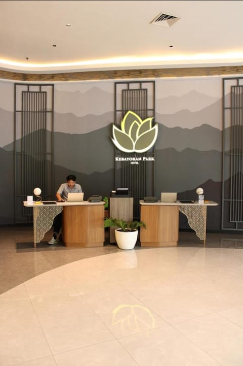 Lobby or reception, Lobby or reception
