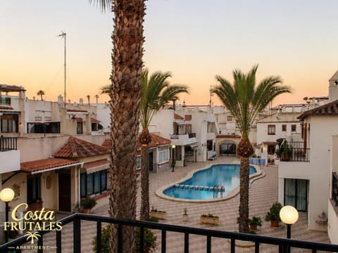 Property building, Day, Pool view, Swimming pool