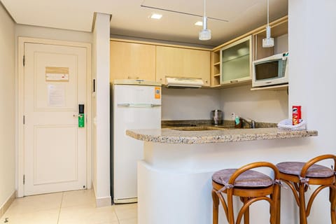 Kitchen or kitchenette, Meals