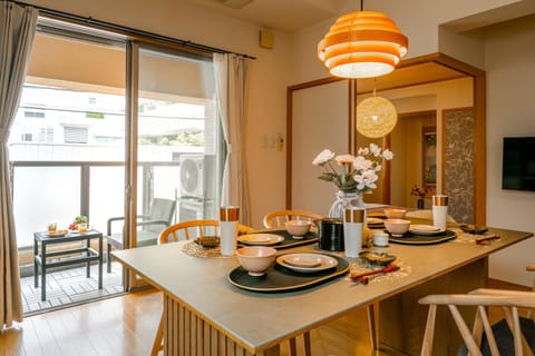 Living room, Dining area