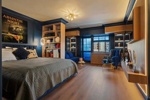 Bed, Photo of the whole room