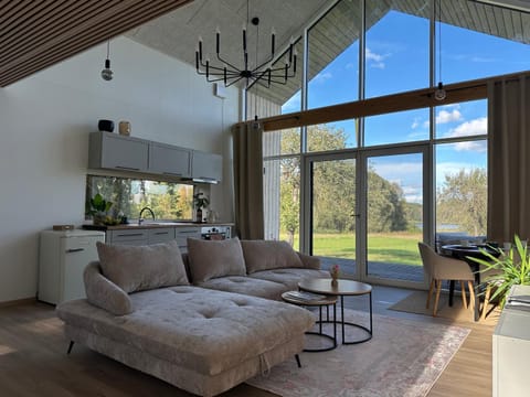 Living room, Garden view, Lake view