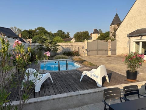 Property building, Patio, Garden, Garden view, Pool view, Swimming pool