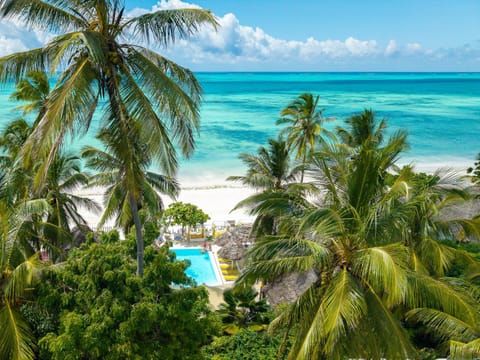 Nearby landmark, Day, Pool view, Sea view