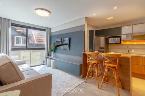 TV and multimedia, Living room, Dining area