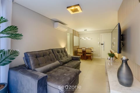 TV and multimedia, Living room, Dining area