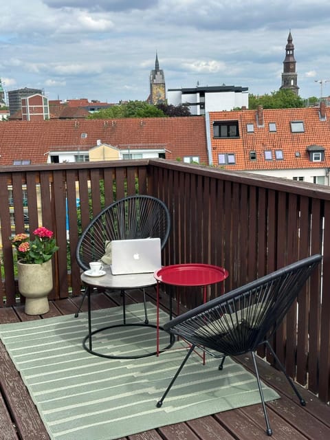 View (from property/room), Balcony/Terrace