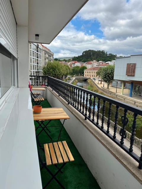Balcony/Terrace, City view