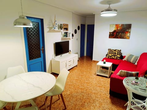 TV and multimedia, Living room, Dining area
