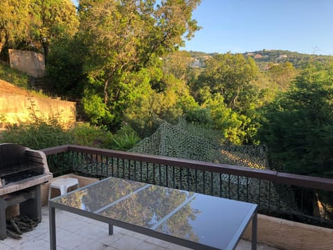 Patio, Natural landscape, View (from property/room), Dining area, Mountain view
