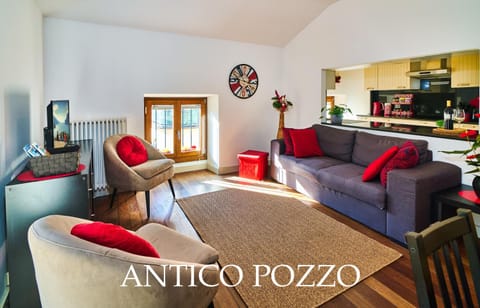 Communal lounge/ TV room, Living room, Lounge or bar, Seating area