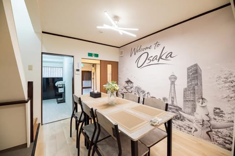 Living room, Seating area, Dining area, air conditioner