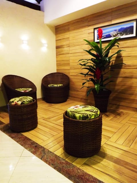 Lounge or bar