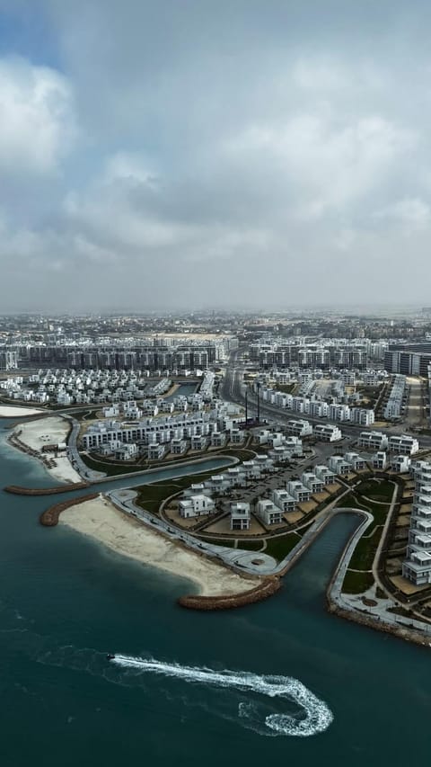 Nearby landmark, Day, Natural landscape, Bird's eye view, Beach, City view, Sea view