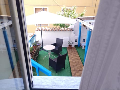 Patio, View (from property/room), Balcony/Terrace