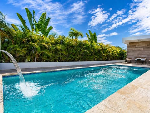 Garden view, Swimming pool