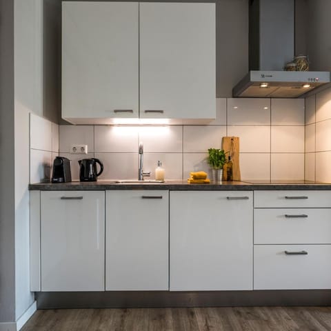 Kitchen or kitchenette, Dinner, dishwasher