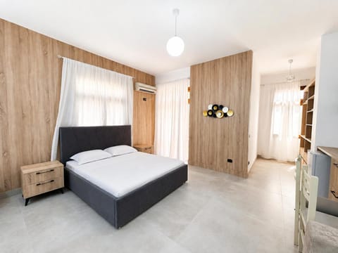 Bed, Living room, Photo of the whole room, Seating area, Bedroom, wardrobe