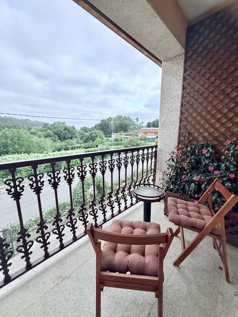 Natural landscape, View (from property/room), Balcony/Terrace