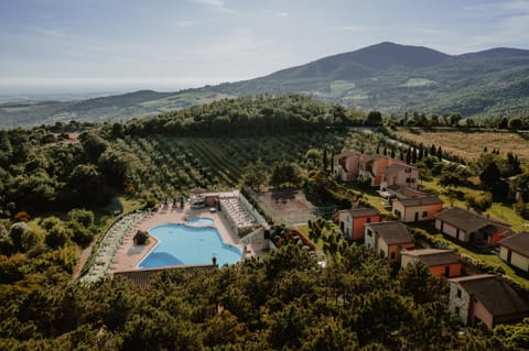 Borgo San Pecoraio Resort Apartment in Tuscany