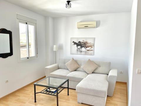 Apartment with terrace Apartment in Sierra de las Nieves