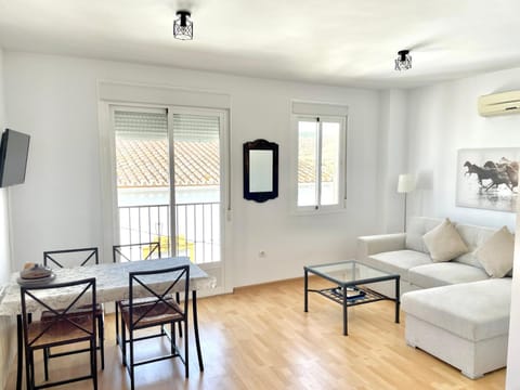 Apartment with terrace Apartment in Sierra de las Nieves