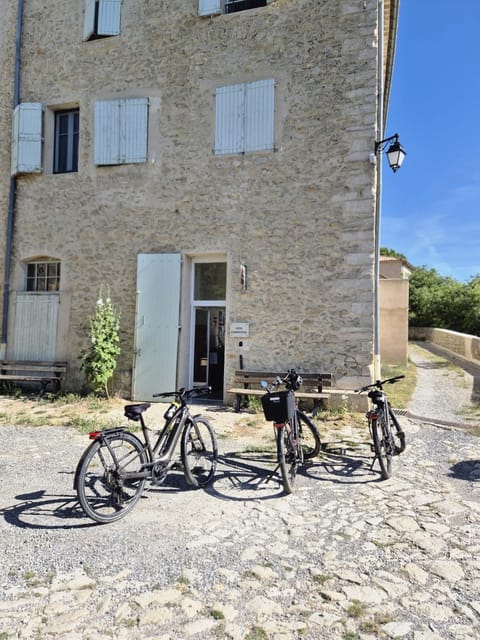 Property building, Cycling